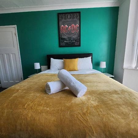 Solihull Shared House Acocks Green Екстериор снимка