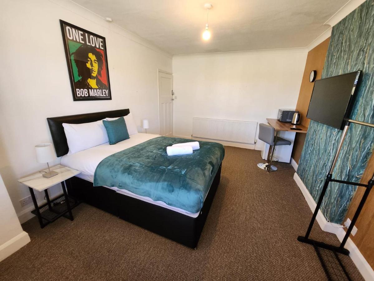 Solihull Shared House Acocks Green Екстериор снимка