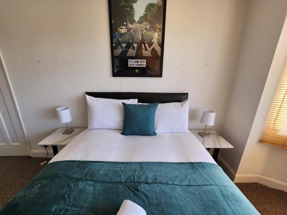 Solihull Shared House Acocks Green Екстериор снимка