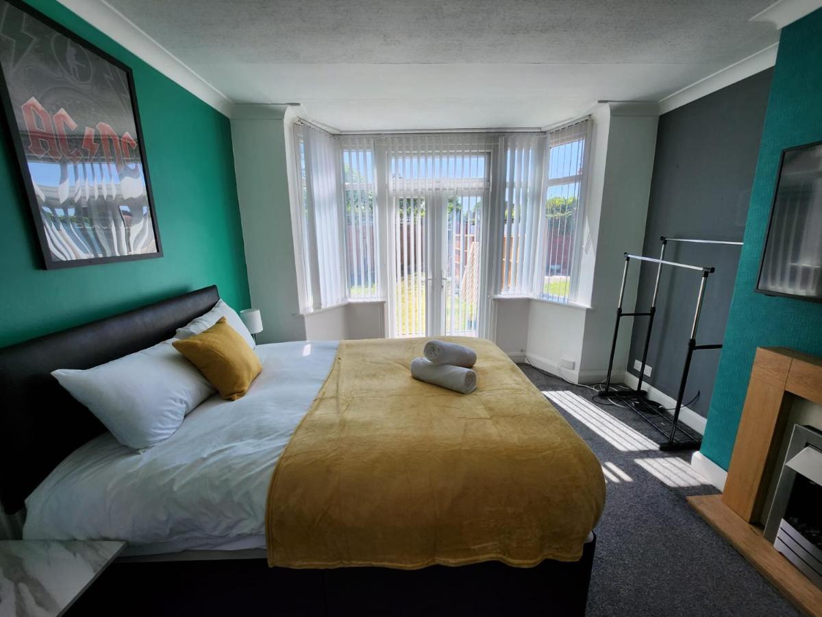 Solihull Shared House Acocks Green Екстериор снимка