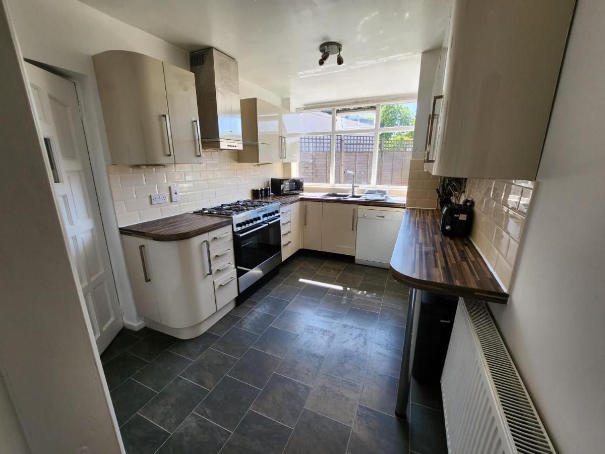 Solihull Shared House Acocks Green Екстериор снимка