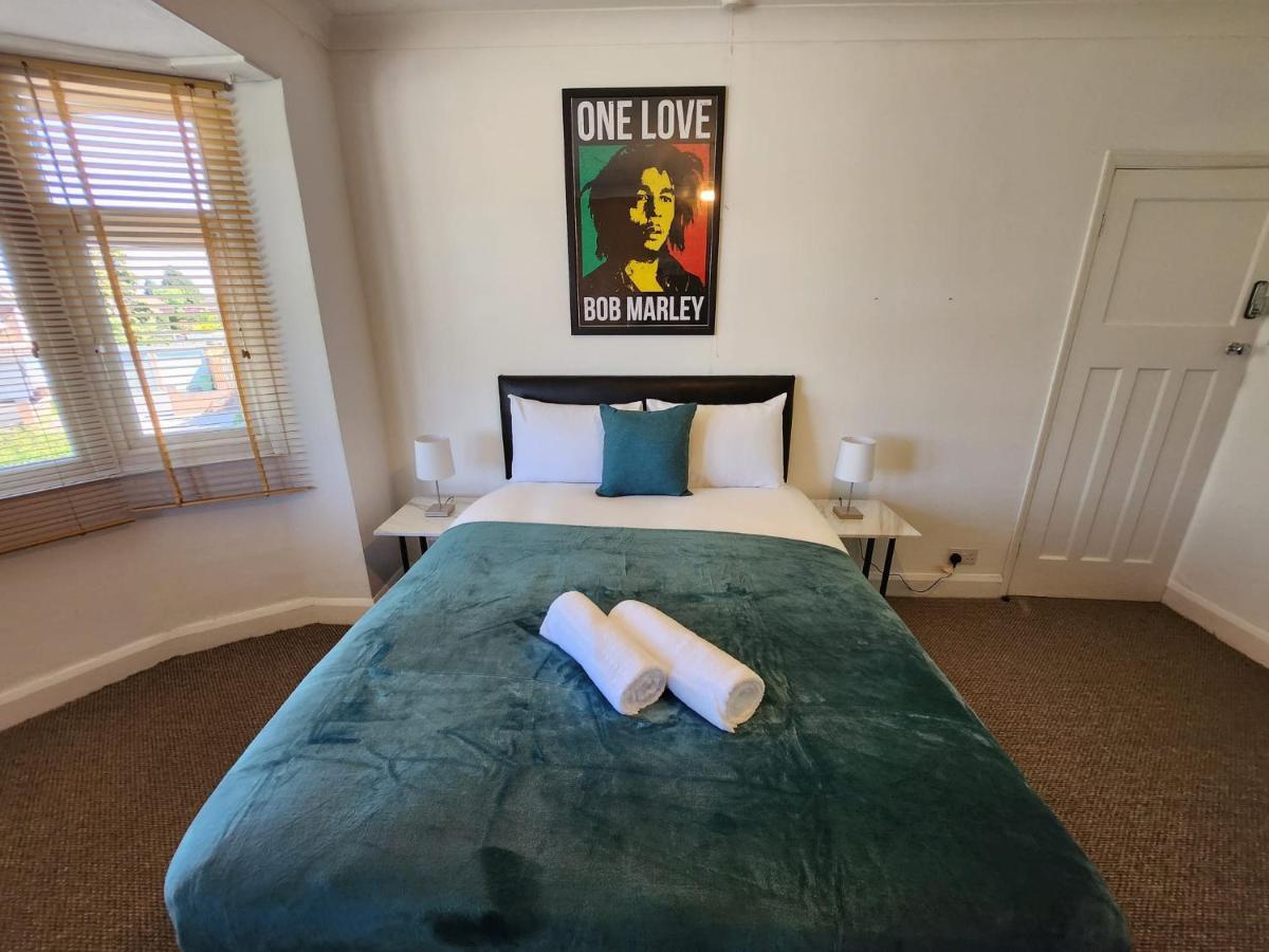 Solihull Shared House Acocks Green Екстериор снимка
