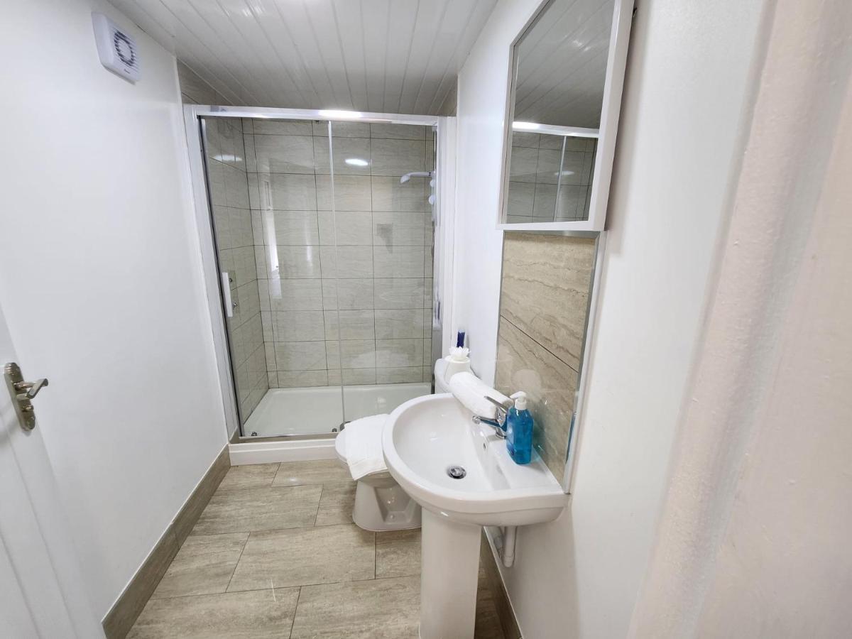 Solihull Shared House Acocks Green Екстериор снимка