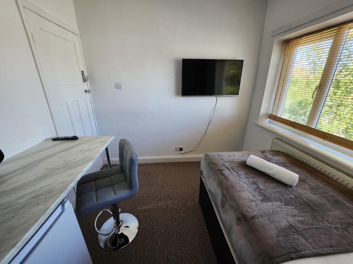 Solihull Shared House Acocks Green Екстериор снимка
